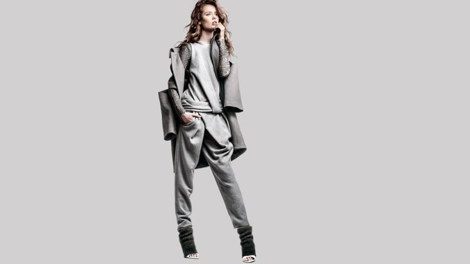 中国的歼35A可以吊打十架韩国的KF21吗?